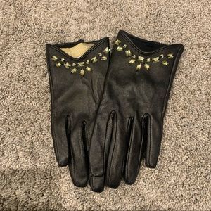 Sheep skin women’s black leather gloves